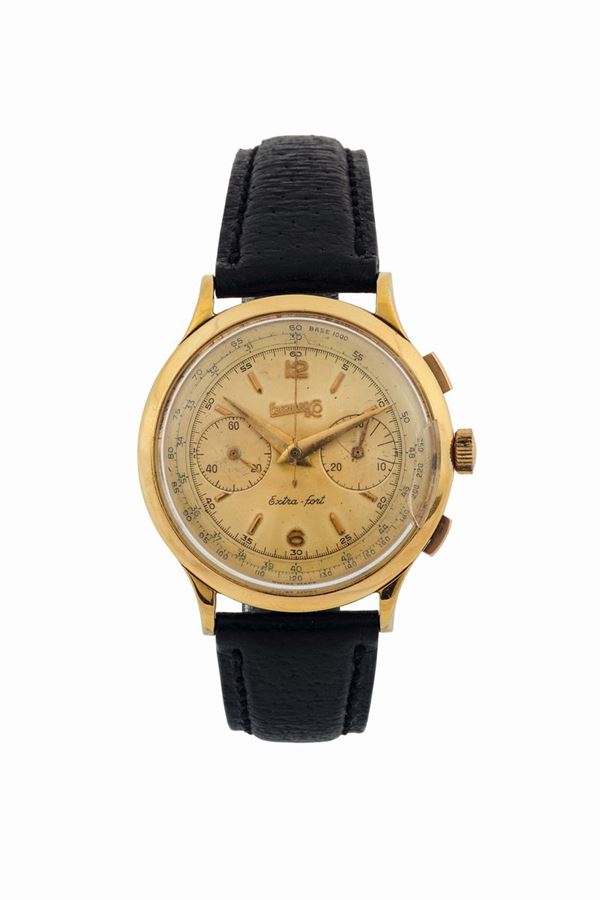 Eberhard, Extra Fort, case No.14007180, 18K pink gold chronograph wristwatch. Made circa 1950. Accompanied by the original box