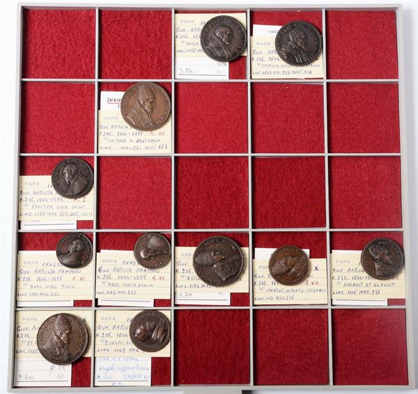 Collezione di 91 medaglie papali