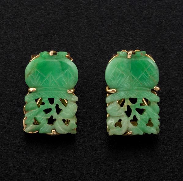 Pair of jade and gold earrings