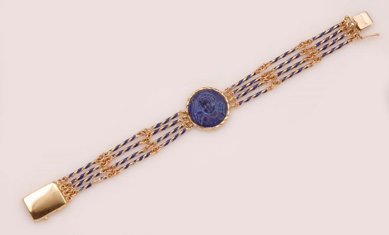 Bracciale con cialda in lapislazzulo incisa  - Auction Vintage, Jewels and Watches - Cambi Casa d'Aste