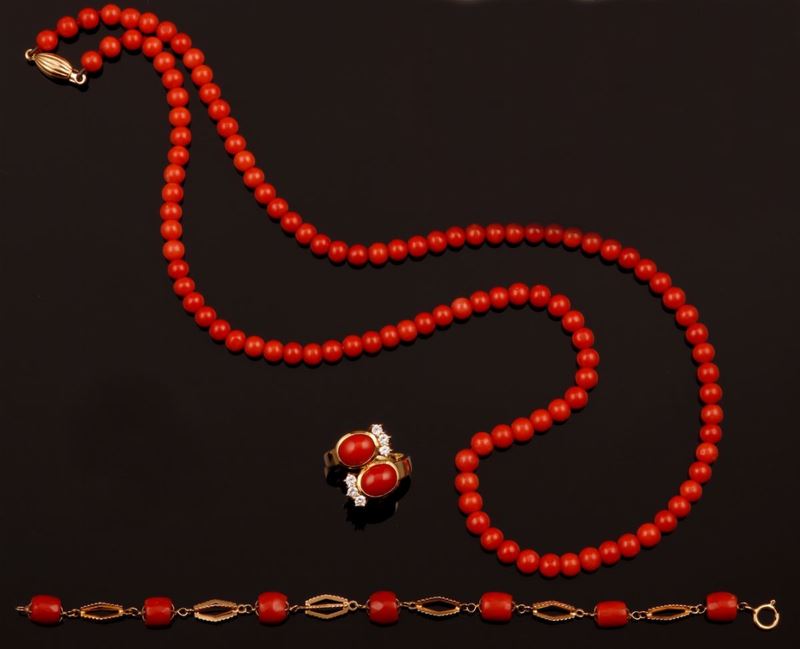 Coral and gold parure  - Auction Fine Coral Jewels - Cambi Casa d'Aste