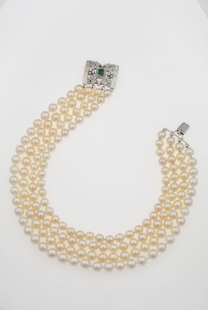 Girocollo composto da quattro fili di perle coltivate  - Asta Gioielli - Cambi Casa d'Aste