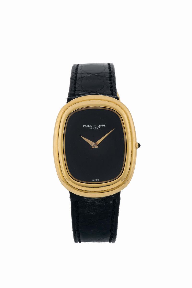 PATEK PHILIPPE, Genéve, Ref. 3630 J. Fine and rare, 18K yellow gold ellipse shaped wristwatch with original gold buckle. Made circa 1970  - Auction Watches and Pocket Watches - Cambi Casa d'Aste