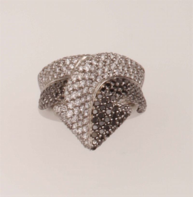 Diamond and gold ring. Signed Enigma  - Auction Fine Jewels - Cambi Casa d'Aste