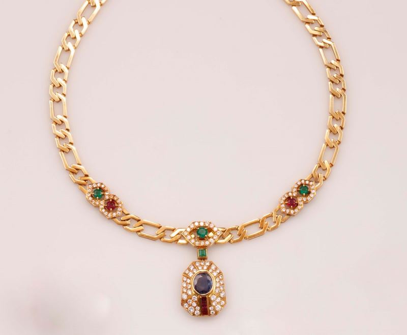 Girocollo con smeraldi, rubini, diamanti e zaffiro  - Asta Vintage, Gioielli e Orologi - Cambi Casa d'Aste