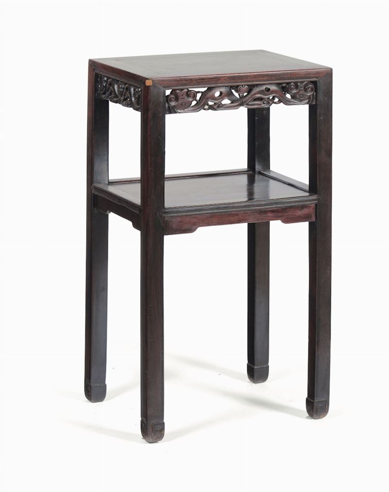 Tavolino in legno, Cina, Dinastia Qing, XIX secolo  - Auction Ceramics and Antiquities - Cambi Casa d'Aste