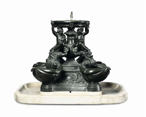 Modello della fontana delle tartarughe in bronzo e marmo bianco, fonditore italiano del XIX-XX secolo
