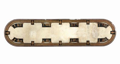 Grande Piano in Scagliola di Forma Ovale con Decoro in Stile Pompeiano su Fondo Chiaro, Manifattu...