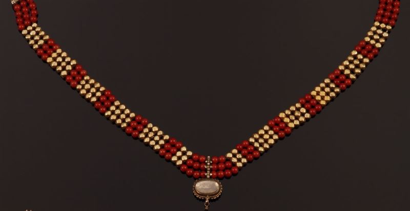 Coral and gold necklace  - Auction Fine Coral Jewels - Cambi Casa d'Aste