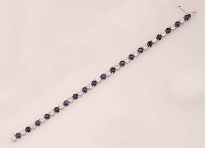 Bracciale con Diamanti Taglio Brillante per Ct 5,70 Circa e Zaffiri per Ct 8,55 Circa