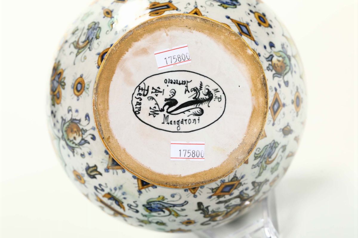 Vaso Pesaro, Fabbrica Mengaroni, 1914-1925