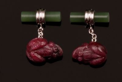 Bottoni da Polso Rana con Corindone Rosso e Giadeite Verde