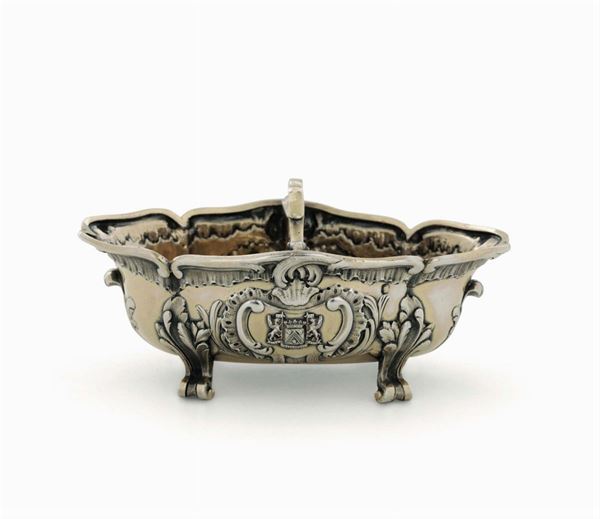 A salt bowl in molten, embossed and chiselled silver. Maison Boin Taburet, Paris, 19th-20th century