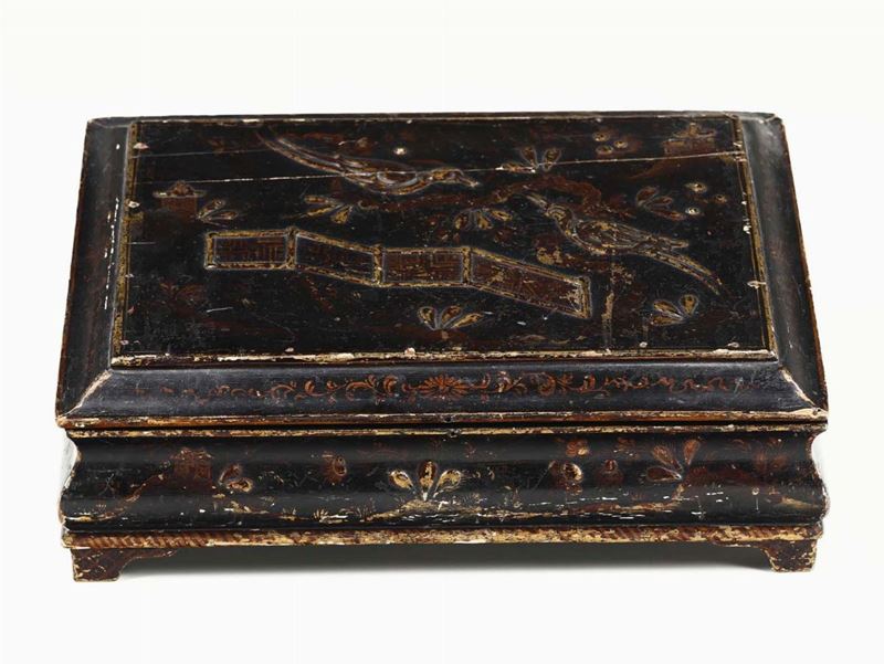 Scatola in legno ebanizzato e laccato a chioniseries, XVIII secolo  - Asta Asta a Tempo Oggetti d'Arte - IV - Cambi Casa d'Aste
