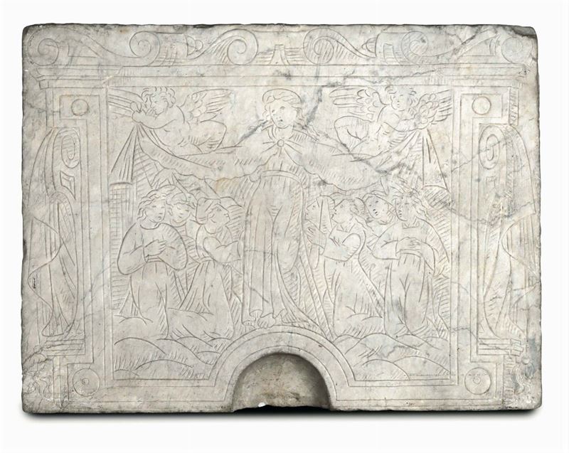 A white marble slab, engraved with an image of the Virgin of Mercy. Tuscan Renaissance art, 16th century  - Auction Sculpture and Works of Art - Cambi Casa d'Aste