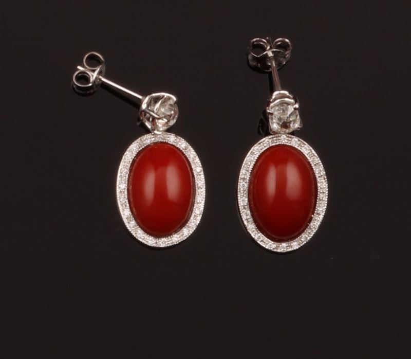 Pair of coral and diamond earrings  - Auction Fine Coral Jewels - Cambi Casa d'Aste