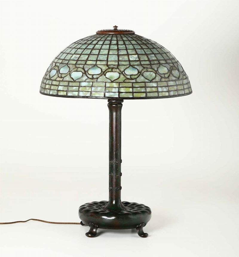 Louis Comfort Tiffany (attr.), New York  - Asta Vetri Francesi Art Nouveau e Deco - Cambi Casa d'Aste