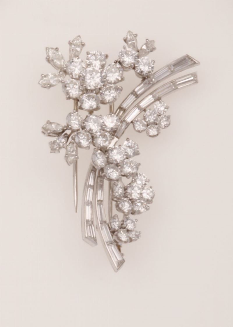 Spilla a soggetto floreale con diamanti taglio brillante, navette e baguette  - Asta Fine Jewels - II - Cambi Casa d'Aste