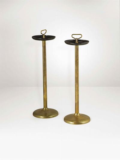 Coppia di Posacenere con Struttura in Ottone ed Ottone Smaltato.