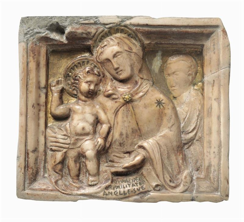 A marble bas-relief with traces of gilding, depicting a Madonna with Child and Saint. Renaissance art from Central-Southern Italy, second half of the 15th century  - Auction Sculpture and Works of Art - Cambi Casa d'Aste