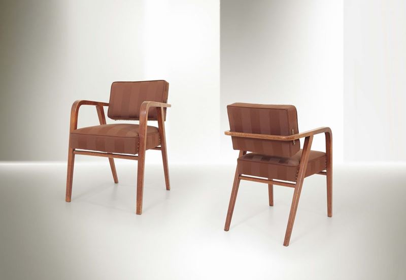Franco Albini, a pair of chairs with a wooden structure and fabric upholstery. Original design for Casa C. Milano. Certificate of authenticity. Italy, 1945  - Auction Fine Design - Cambi Casa d'Aste