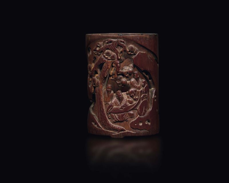 A carved bamboo wood brush holder with figures of wisemen and children in a landscape, China, Qing Dynasty, Kangxi period (1662-1722)  - Auction Fine Chinese Works of Art - I - Cambi Casa d'Aste