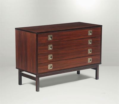 Cassettiera con Struttura in Legno ed Elementi in Metallo Cromato.