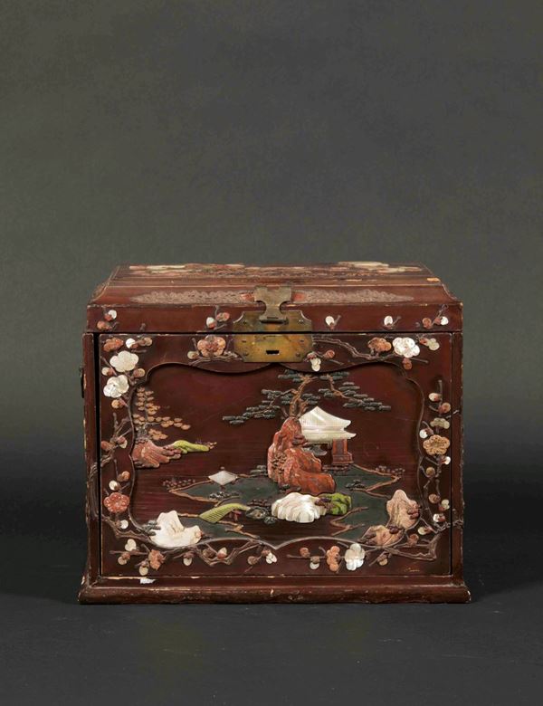 A small wooden chest with mother-of-pearl inlays, China, Qing Dynasty, 19th century