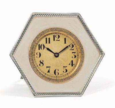 Anonimo. Pendoletta in Argento. Realizzata nel 1920 Circa