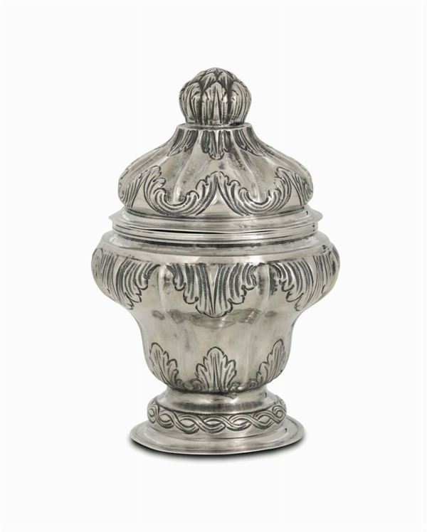 A sugar pot in molten, embossed and chiselled silver. Genoa, Torretta stamp for the year 1734