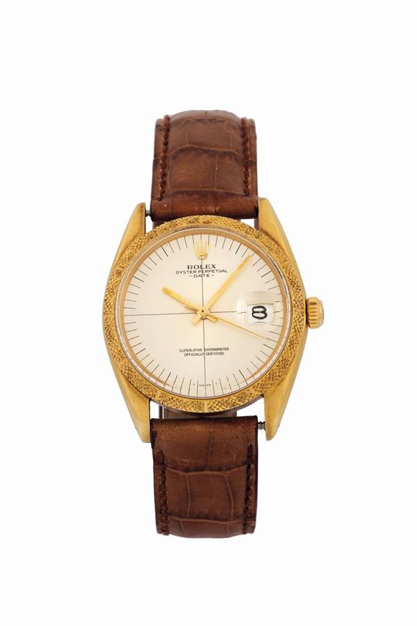 Rolex, Oyster Pepetual Date, Superlative Chronometer Officially Certified,  Bark Bezel, case No. 1901196, Ref. 1510. Fine, self-winding, water resistant, 18K yellow gold wristwatch with date. Made circa 1968