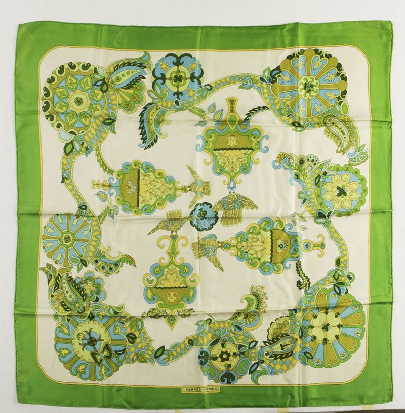 Hermes Foulard Carré disegnato da Karin Swildens  - Auction Fashion, Vintage and Watches Timed Auction - Cambi Casa d'Aste