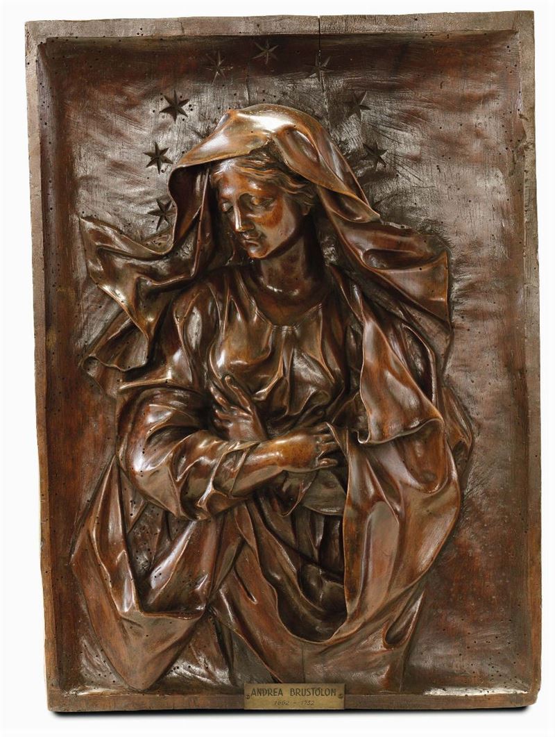 A Madonna. Walnut bas-relief. Andrea Brustolon workshop, Veneto 18th century  - Auction Sculpture and Works of Art - Cambi Casa d'Aste