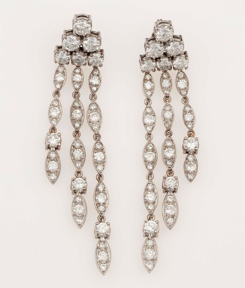 Pair of brilliant-cut diamond pendent earrings  - Auction Fine Jewels - II - Cambi Casa d'Aste
