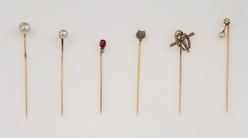Six gold, pearl, diamond and paste stickpins  - Auction Fine Jewels - Cambi Casa d'Aste