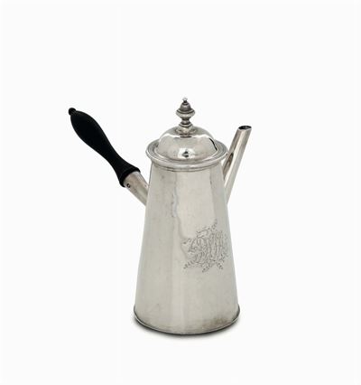 Egoiste in Argento Fuso, Sbalzato e Cesellato, Manico in Ebano Tornito, Londra 1767, Argentiere T...