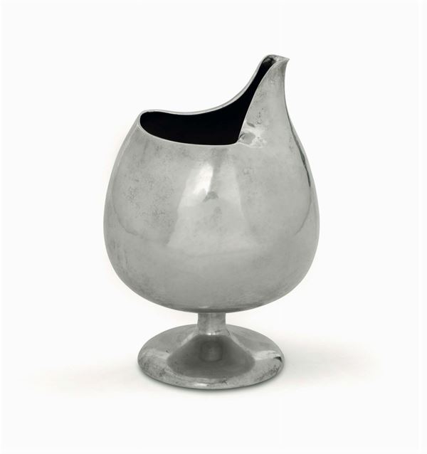 A silver vase. Silversmith Genazzi for Cassina, Milan second half of the 20th century