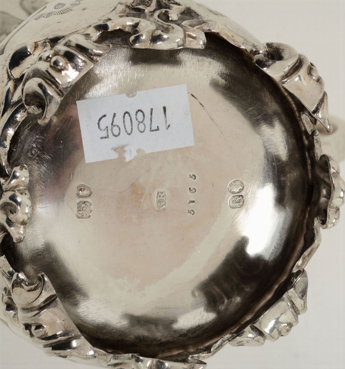 Boccale in Argento Fuso e Cesellato, Londra 1800
