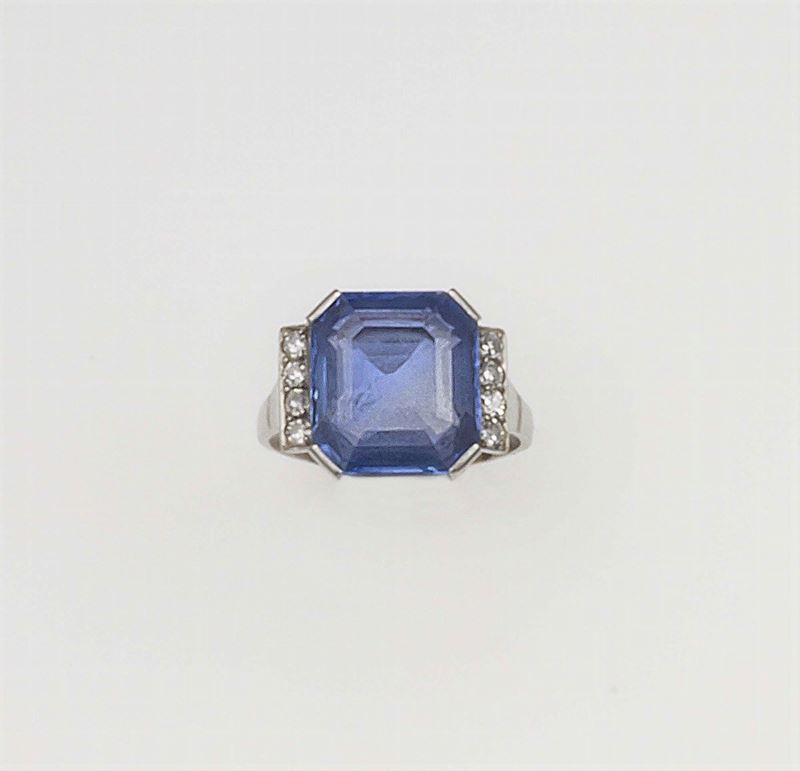 Anello con zaffiro Sri Lanka e diamanti  - Asta Fine Jewels - Cambi Casa d'Aste