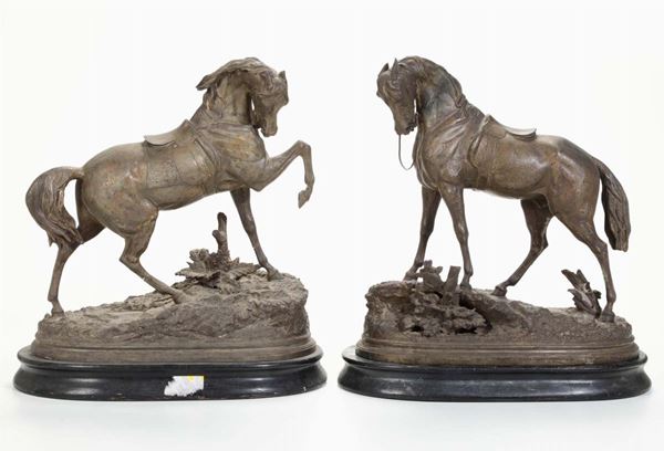 Due sculture di cavalli in antimonio, XIX-XX secolo