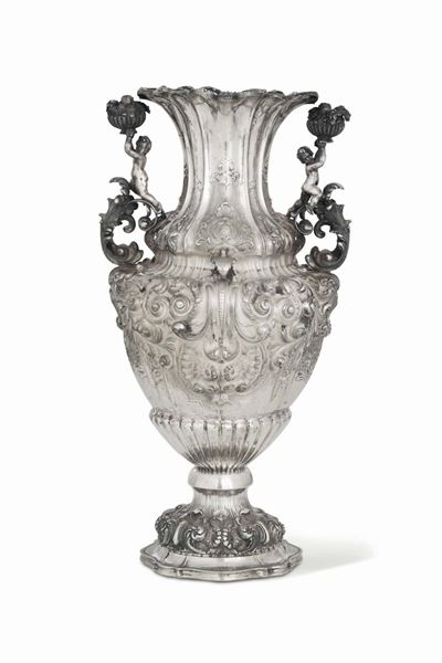 Grande Vaso in Argento Fuso e Cesellato, Argenteria Artistica Italiana del XX Secolo