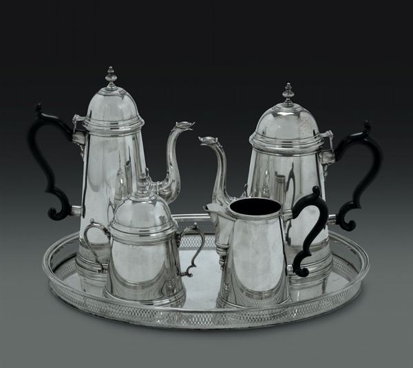 Servizio da tè e caffè in argento, XX secolo