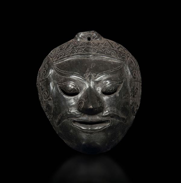 Maschera raffigurante Shivain bronzo, India Karnataka, XVII secolo