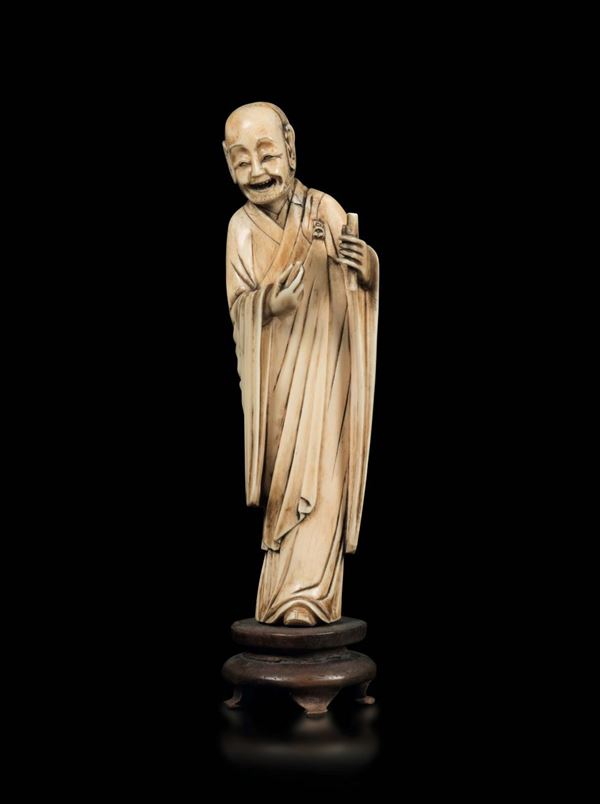 Figura di saggio scolpito in  avorio, Cina, Dinastia Ming, fine XVII secolo