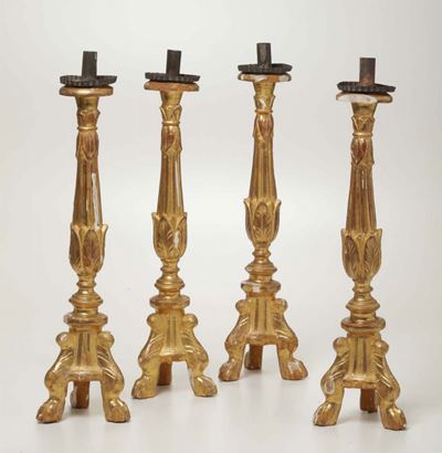 Quattro Candelieri in Legno Intagliato e Dorato, XIX-XX Secolo