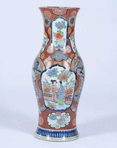 Grande Vaso in Porcellana Imari, Giappone, Periodo Meiji (1868-1912)