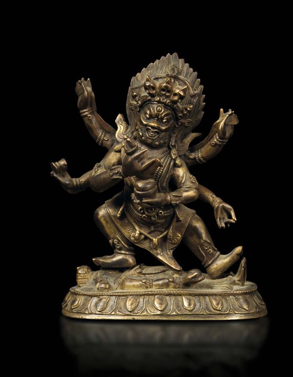 Figura di Mahakala in bronzo dorato, Tibet, XVIII secolo