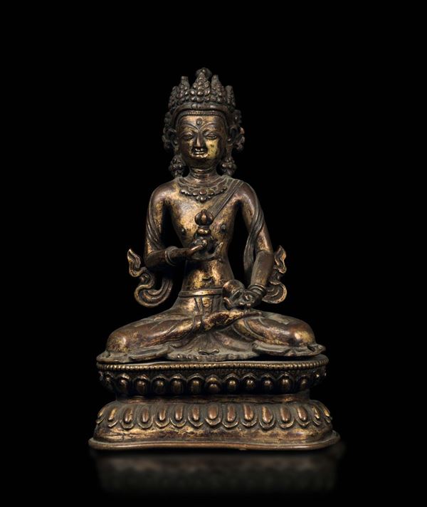 Figura di Avalokitesvara seduta su doppio fiore di loto in bronzo, Tibet, XIV-XV secolo