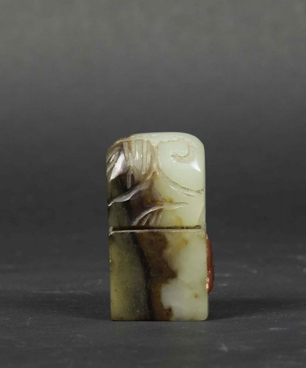 A seal in russet and white jade with engraved decor, China, Qing dynasty, 19th century