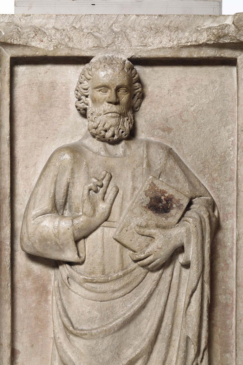 Bassorilievo in Pietra Raffigurante Apostolo con Libro. Scultore Operante Nell'italia Meridionale...